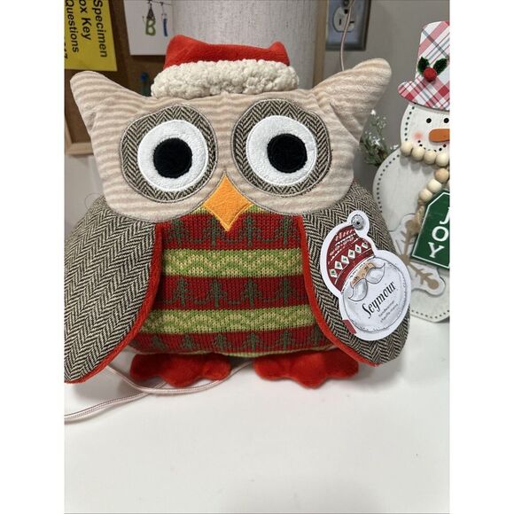 Pier 1 Imports Christmas Seymour the‎ Owl Handwarmer Stuffed Toy Santa's Hat NWT - Picture 1 of 4